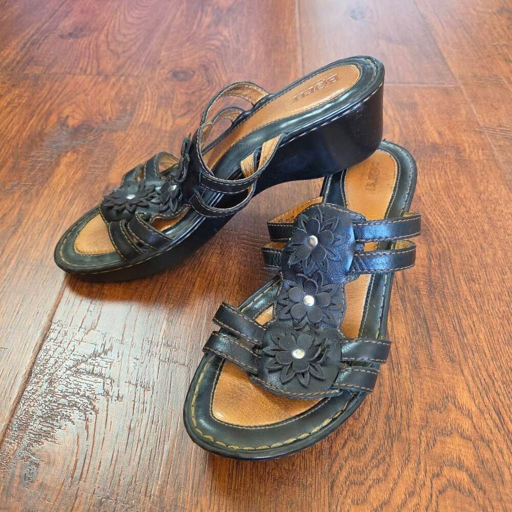Born Wedge Sandals with Black Flowers